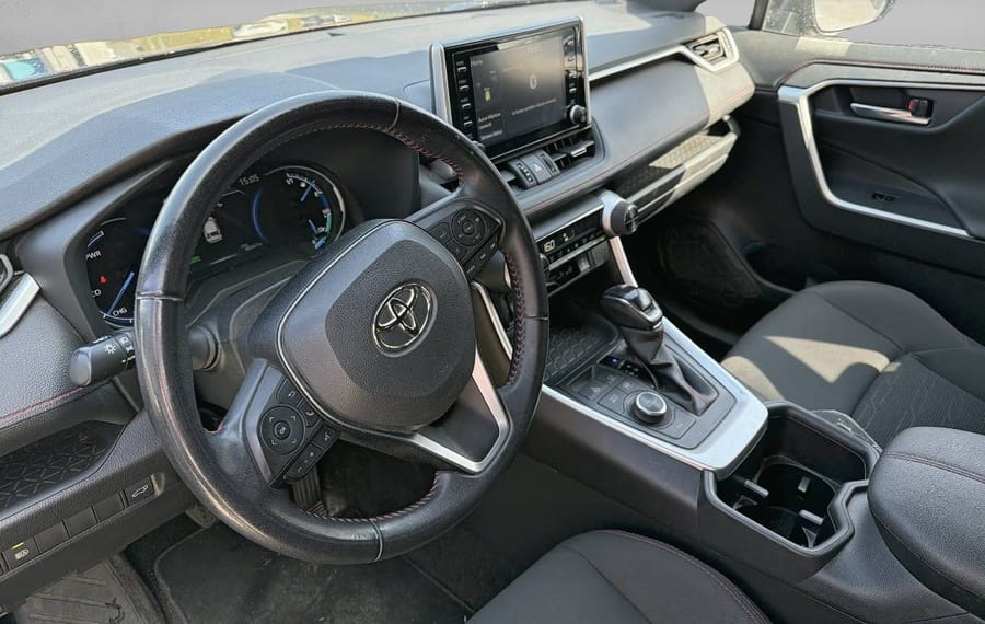 Choisissez votre toyota rav4 chez CarGo Flex