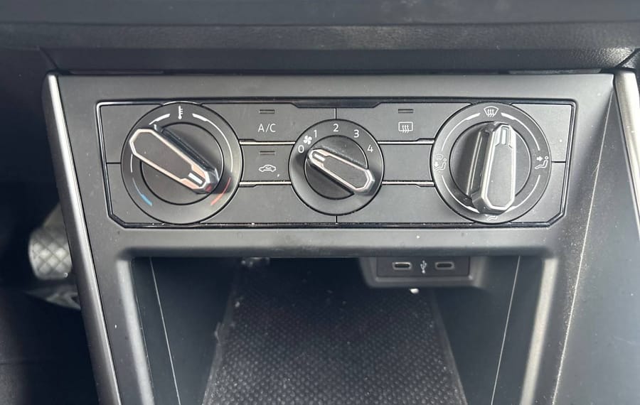 Choisissez votre volkswagen taigo chez CarGo Flex