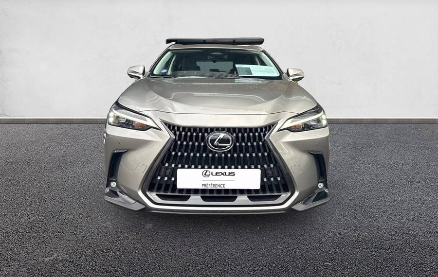 Choisissez votre lexus nx chez CarGo Flex