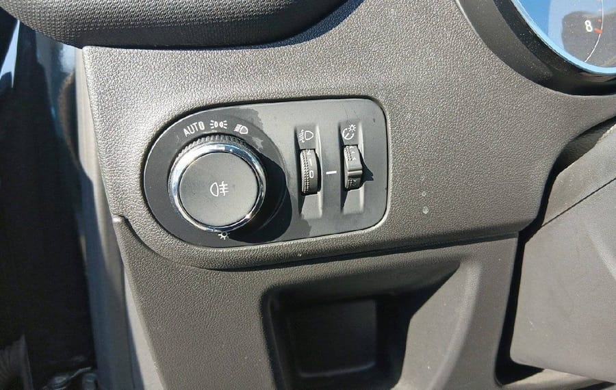 Choisissez votre opel crossland chez CarGo Flex