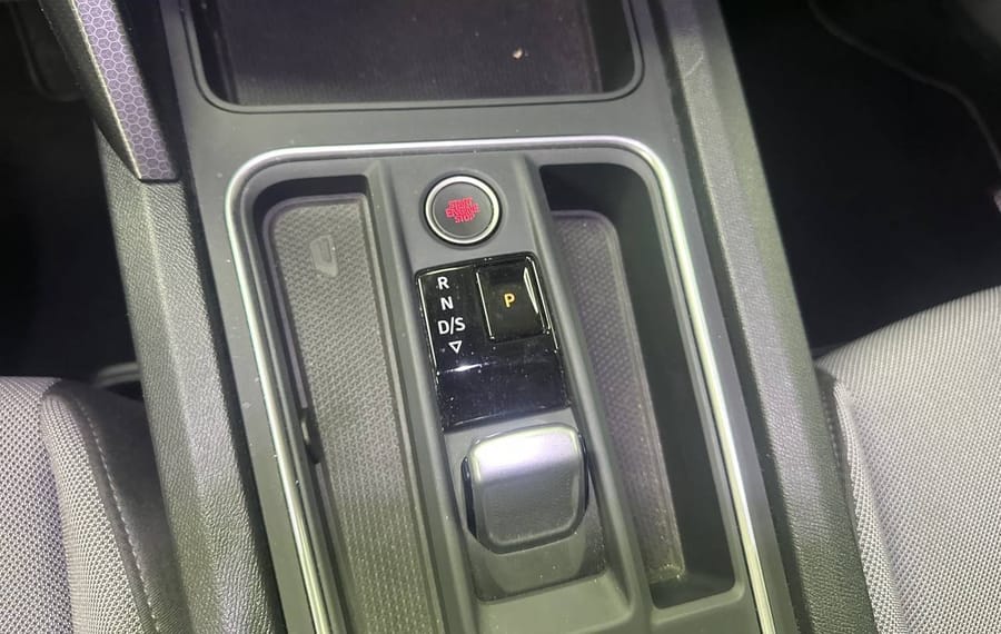 Choisissez votre seat leon chez CarGo Flex