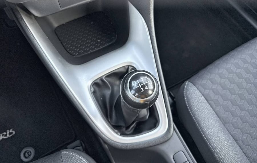 Choisissez votre toyota yaris chez CarGo Flex