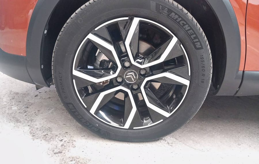 Choisissez votre citroen c4electrique chez CarGo Flex