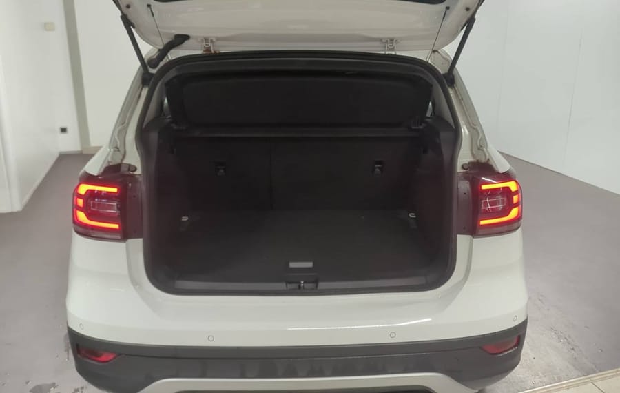 Choisissez votre volkswagen tcross chez CarGo Flex
