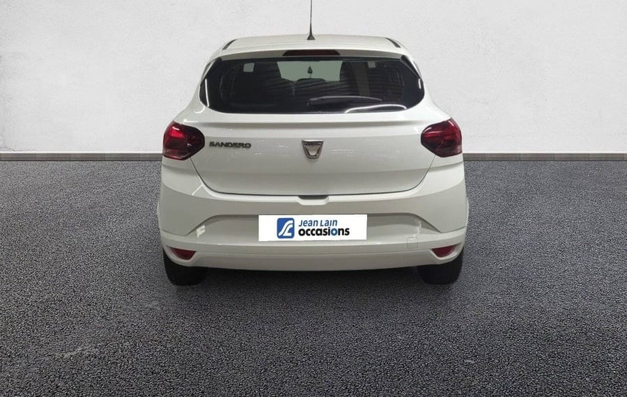 Choisissez votre dacia sandero chez CarGo Flex