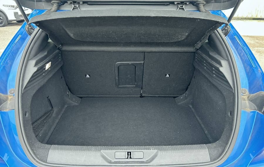 Choisissez votre peugeot 308 chez CarGo Flex