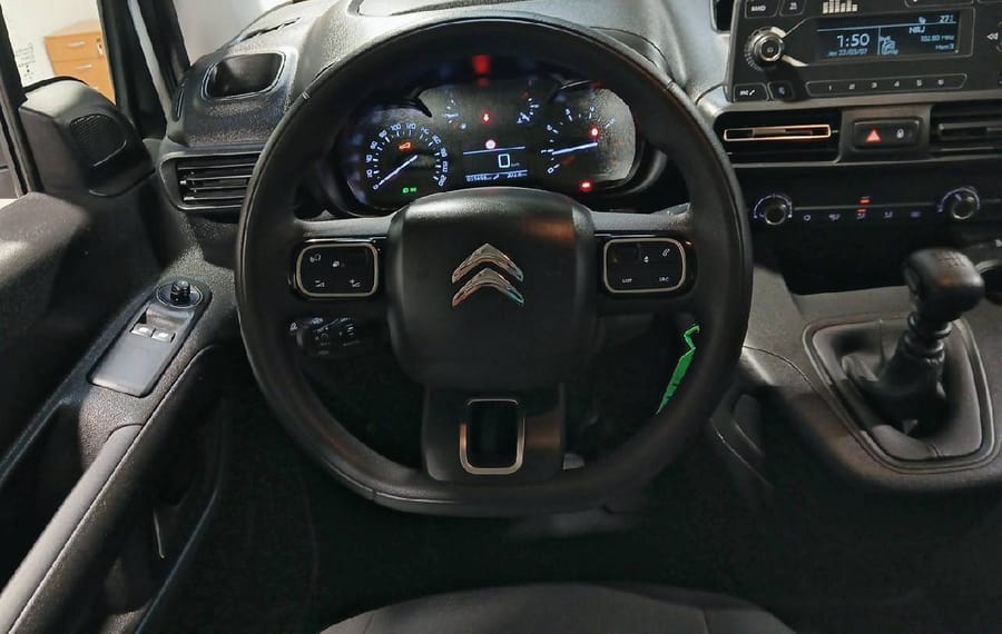 Choisissez votre citroen berlingo chez CarGo Flex