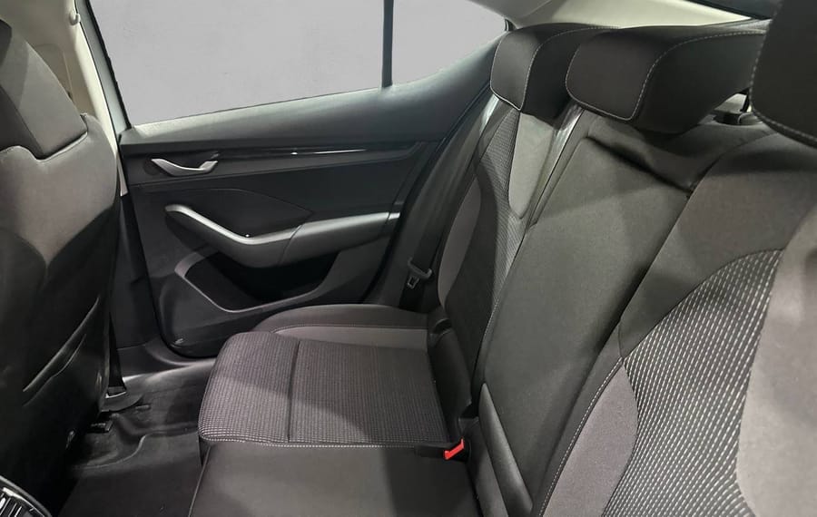 Choisissez votre skoda octavia chez CarGo Flex