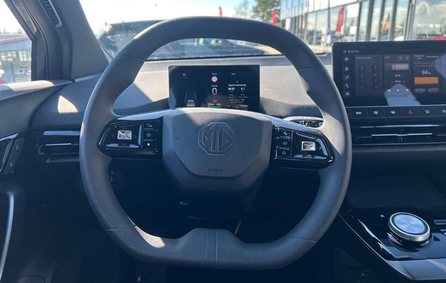 Choisissez votre mg mg4electrique chez CarGo Flex