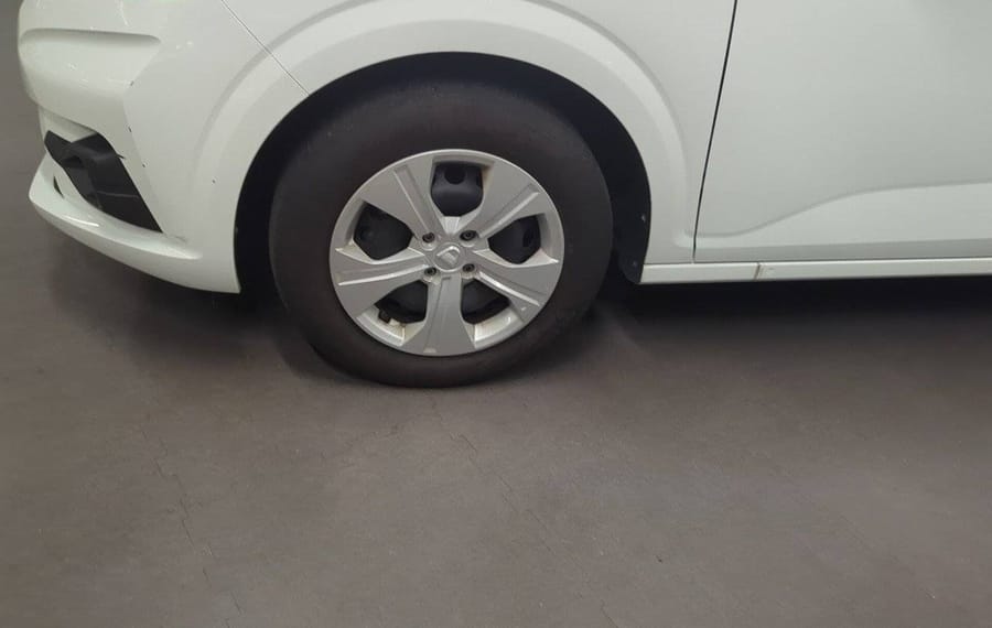 Choisissez votre dacia sandero chez CarGo Flex