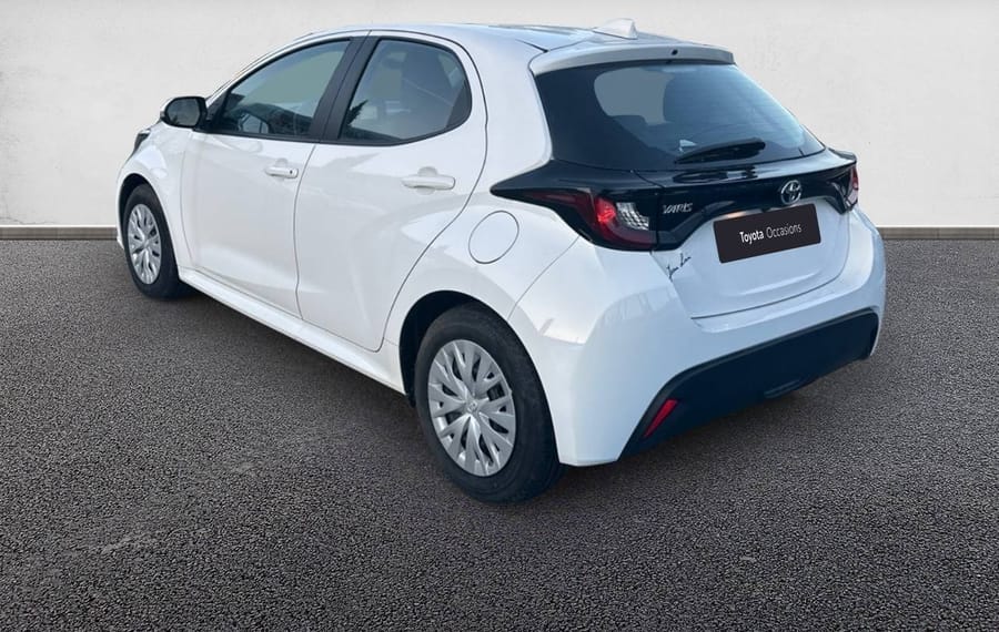 Choisissez votre toyota yaris chez CarGo Flex