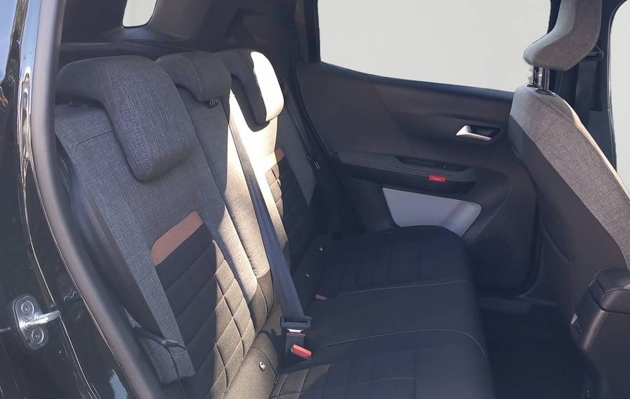 Choisissez votre citroen c3aircrosselectrique chez CarGo Flex
