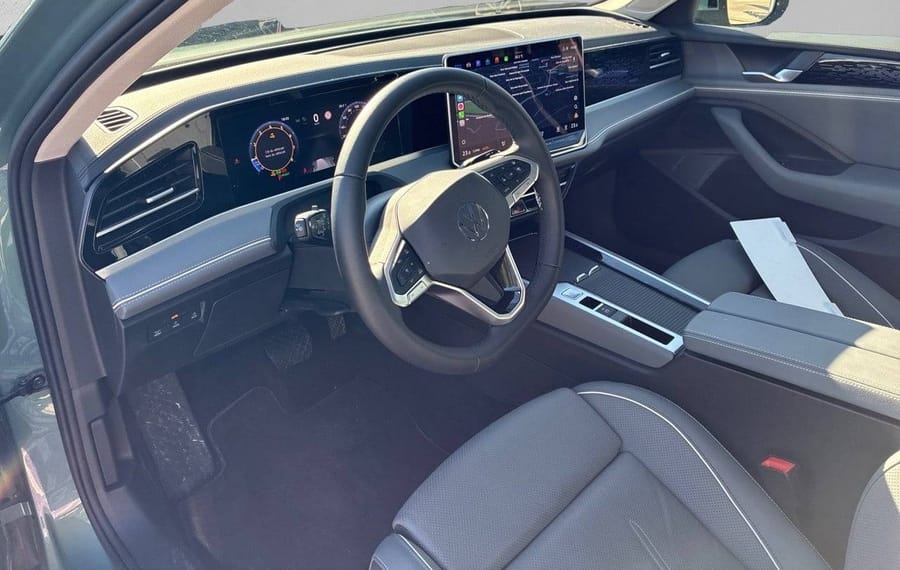 Choisissez votre volkswagen passatbreak chez CarGo Flex