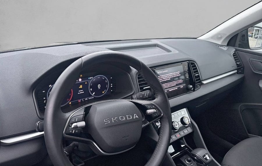 Choisissez votre skoda karoq chez CarGo Flex