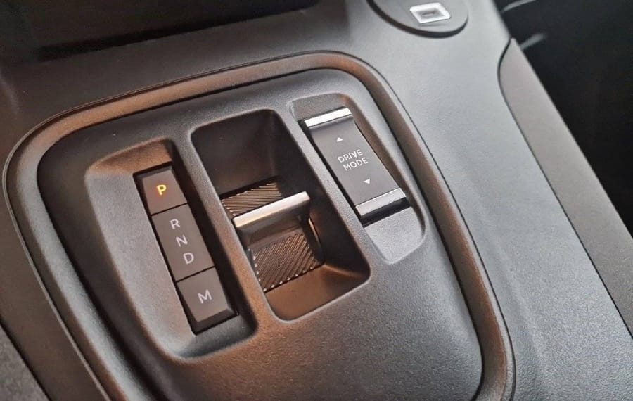 Choisissez votre peugeot rifter chez CarGo Flex