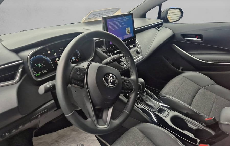 Choisissez votre toyota corolla chez CarGo Flex