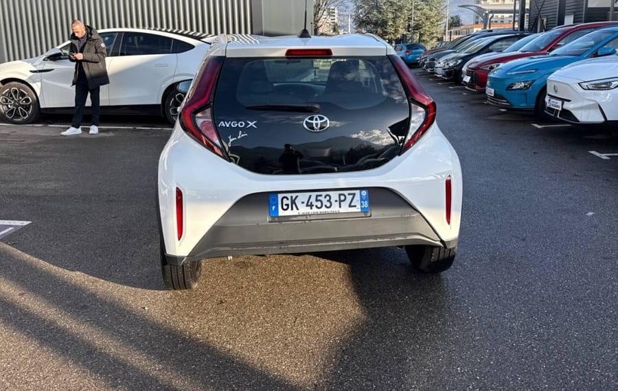Choisissez votre toyota aygox chez CarGo Flex