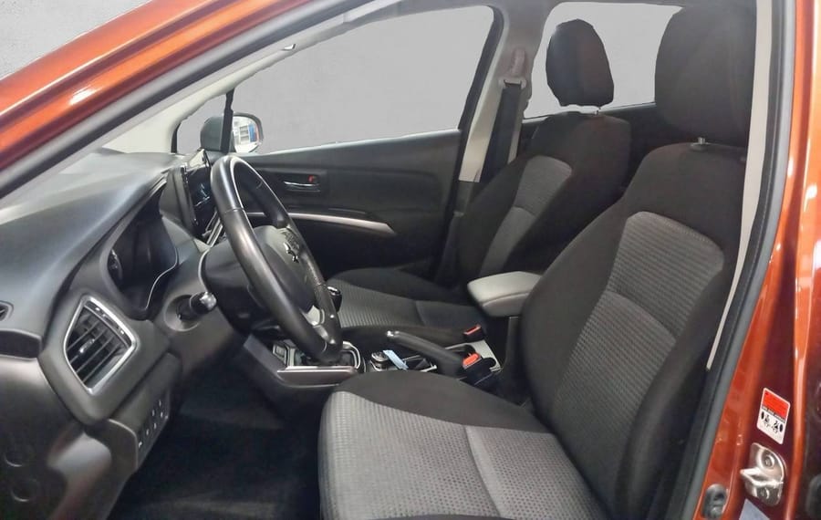 Choisissez votre suzuki scross chez CarGo Flex