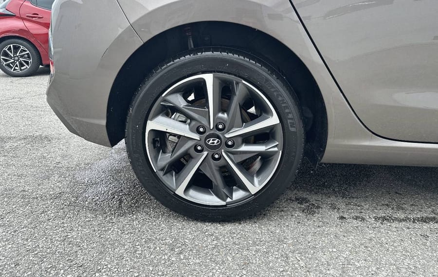 Choisissez votre hyundai i30 chez CarGo Flex