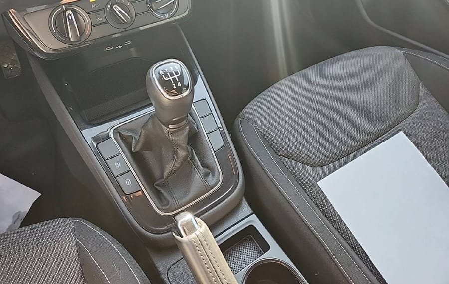 Choisissez votre skoda fabia chez CarGo Flex