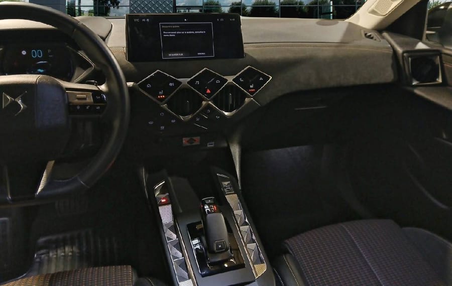 Choisissez votre ds ds3 chez CarGo Flex