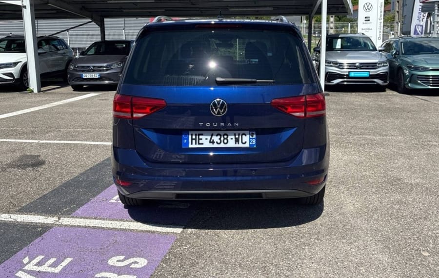 Choisissez votre volkswagen touran chez CarGo Flex
