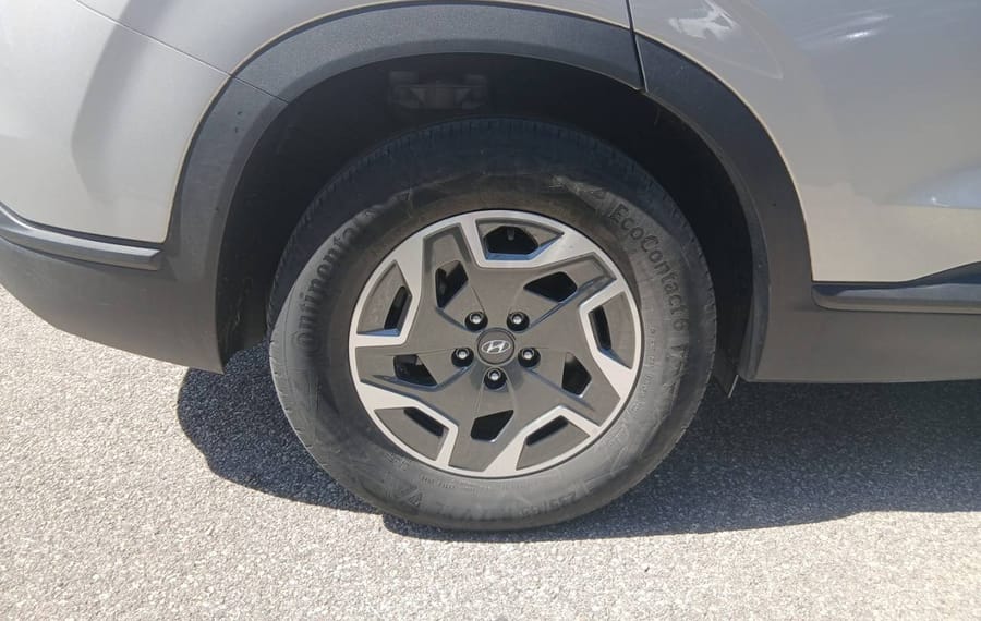 Choisissez votre hyundai santafe chez CarGo Flex