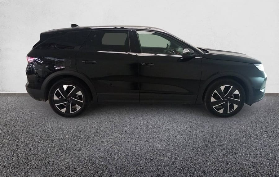 Choisissez votre opel grandland chez CarGo Flex