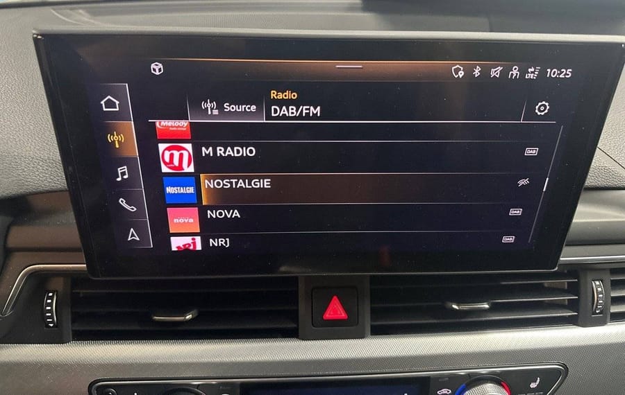 Choisissez votre audi a4allroadbreak chez CarGo Flex