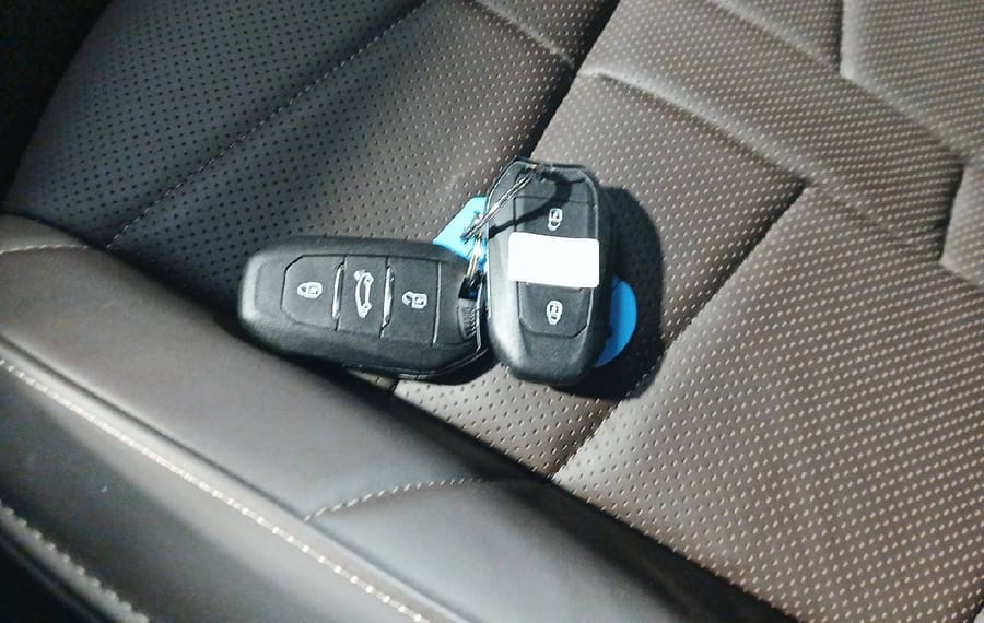 Choisissez votre ds n°4 chez CarGo Flex