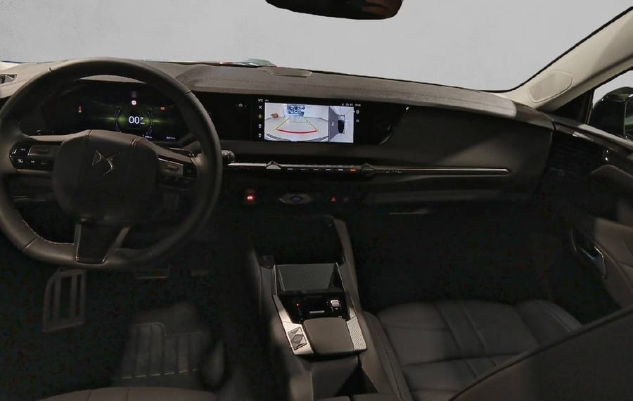 Choisissez votre ds n°4 chez CarGo Flex