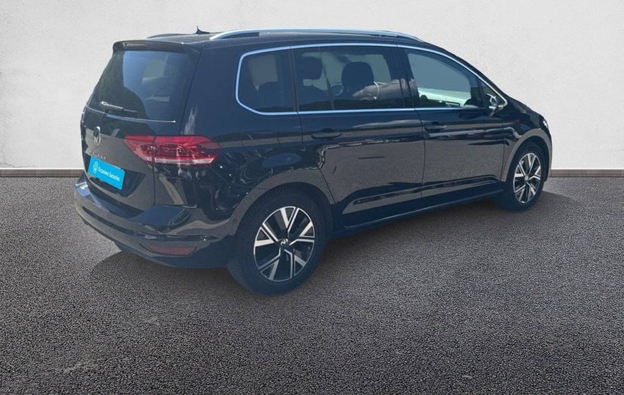 Choisissez votre volkswagen touran chez CarGo Flex