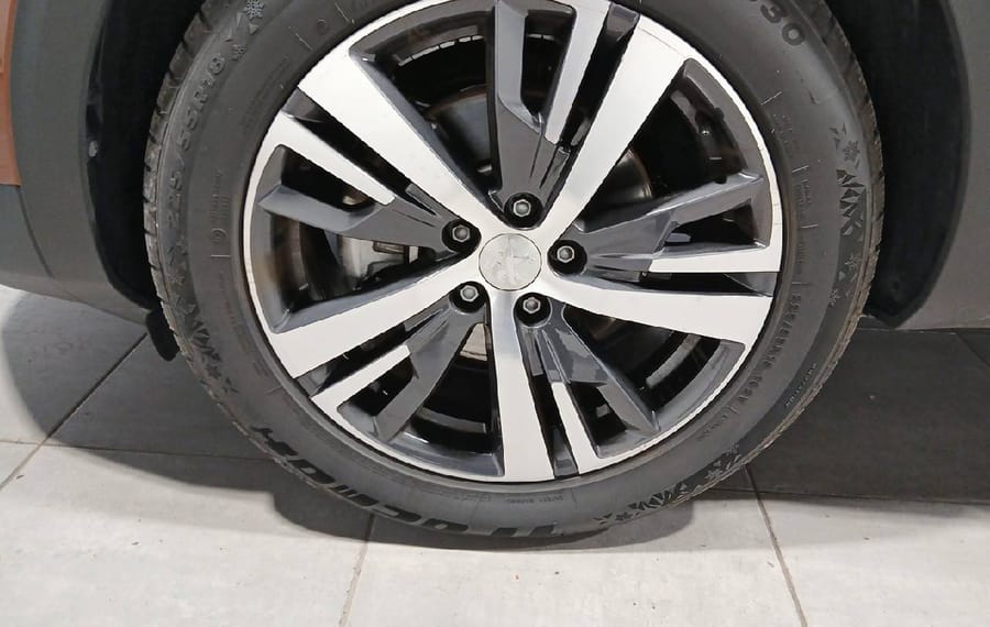 Choisissez votre peugeot 5008 chez CarGo Flex