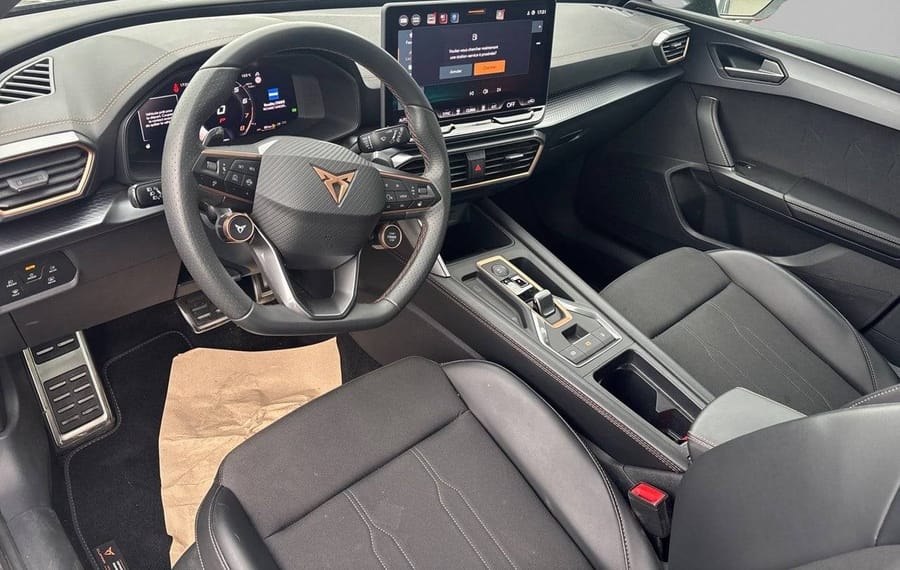 Choisissez votre cupra leon chez CarGo Flex