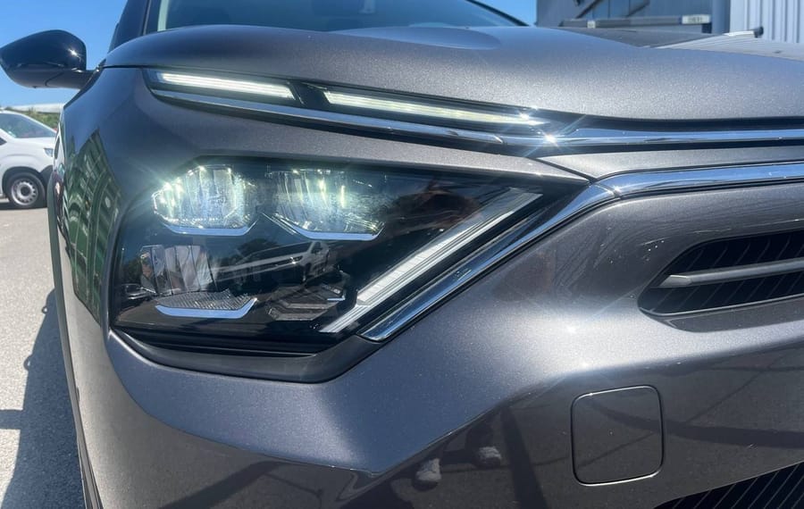 Choisissez votre citroen c4electrique chez CarGo Flex