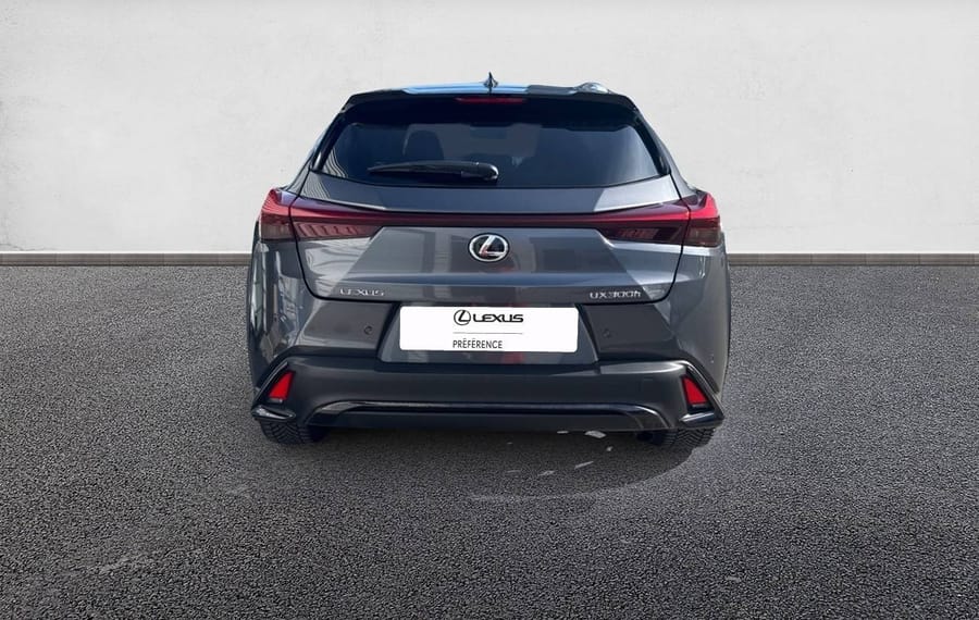 Choisissez votre lexus ux chez CarGo Flex