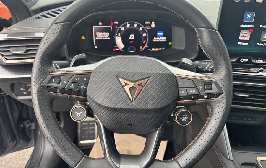 Choisissez votre cupra leon chez CarGo Flex