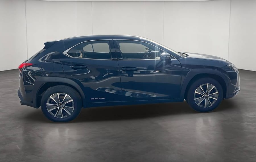 Choisissez votre lexus uxelectrique chez CarGo Flex