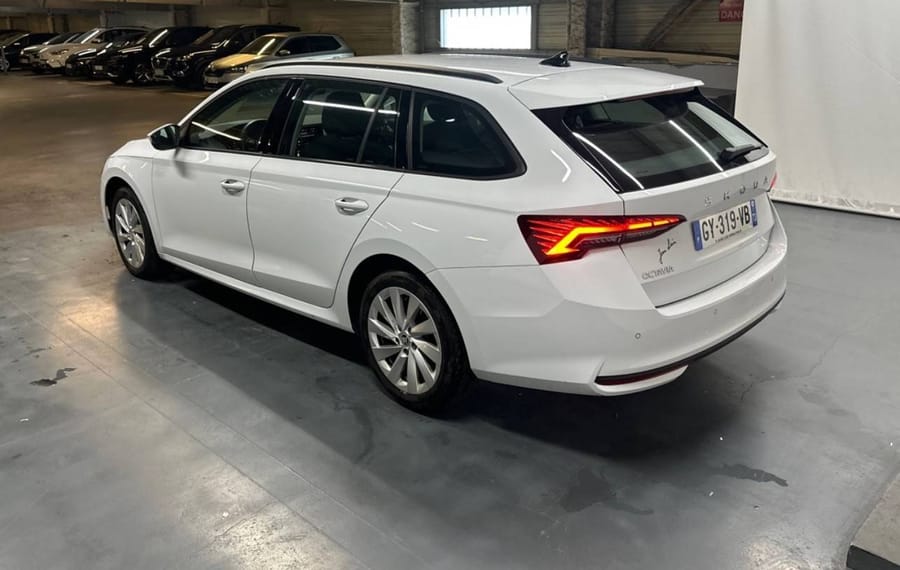 Choisissez votre skoda octaviabreak chez CarGo Flex