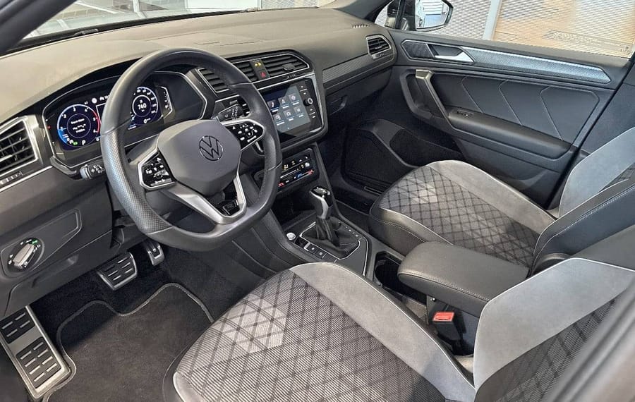 Choisissez votre volkswagen tiguanallspace chez CarGo Flex