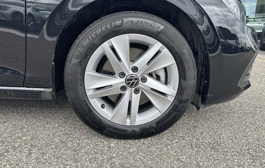 Choisissez votre volkswagen golfbreak chez CarGo Flex