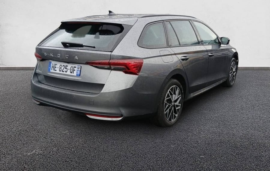 Choisissez votre skoda octaviabreak chez CarGo Flex