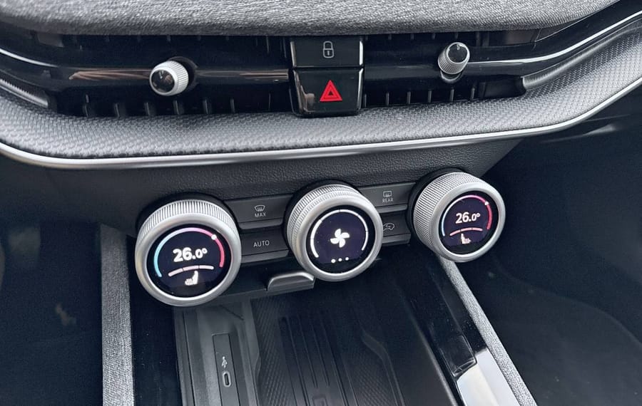 Choisissez votre skoda superb chez CarGo Flex