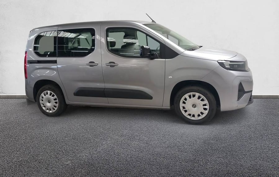Choisissez votre opel combo chez CarGo Flex