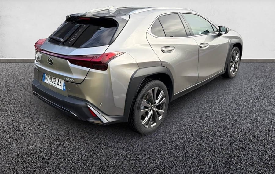 Choisissez votre lexus ux chez CarGo Flex