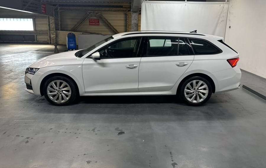 Choisissez votre skoda octaviabreak chez CarGo Flex