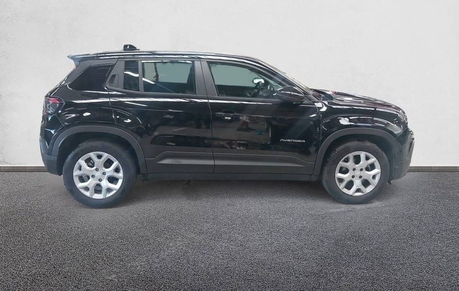 Choisissez votre jeep avenger chez CarGo Flex