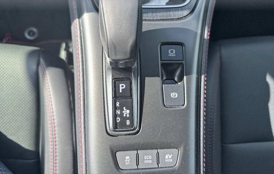 Choisissez votre lexus lbx chez CarGo Flex