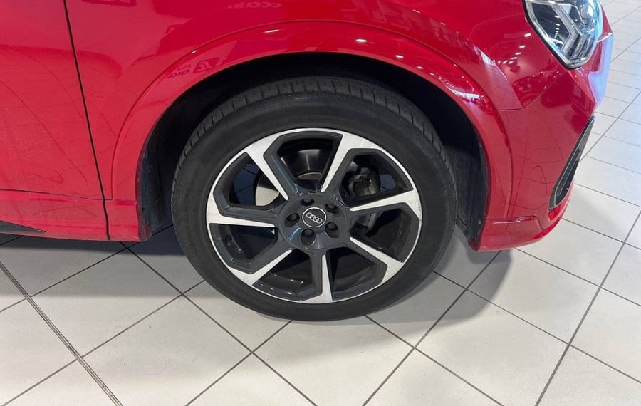 Choisissez votre audi q3 chez CarGo Flex
