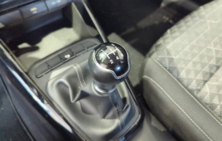 Choisissez votre kia rio chez CarGo Flex
